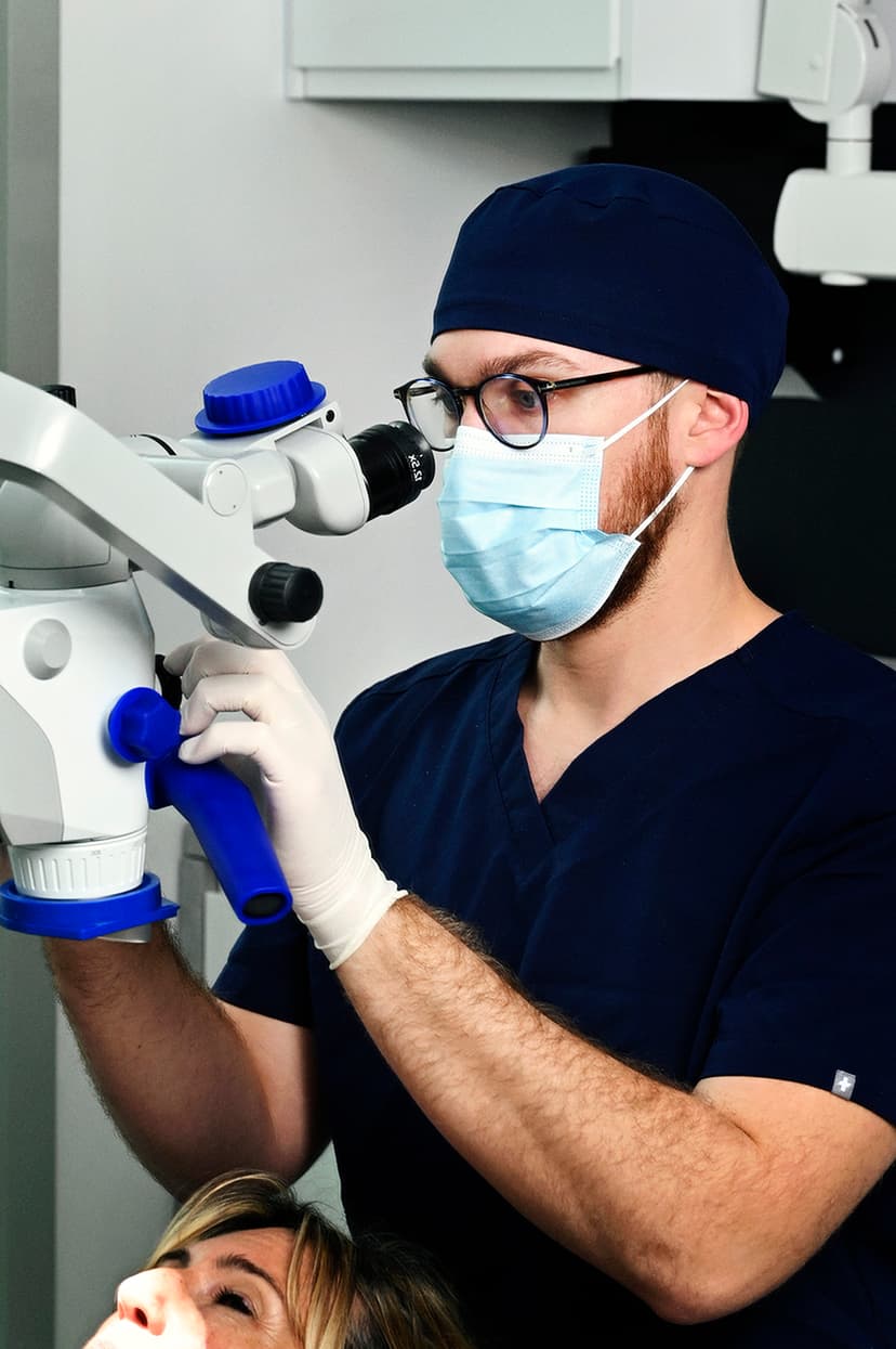 microscope opératoire pour l'endodontie